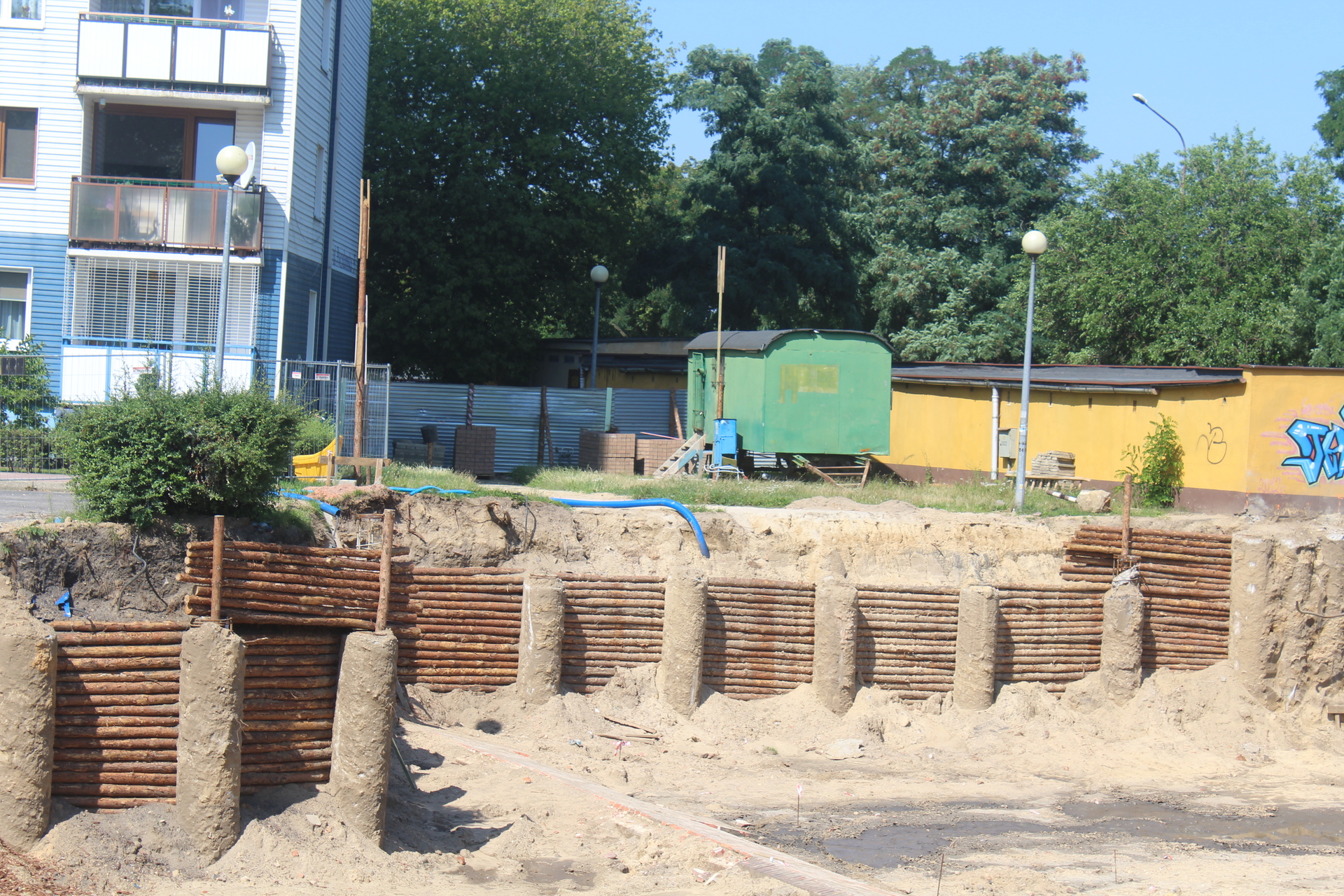 Znaleźli sposób na wybudowanie bloku w Głogowie