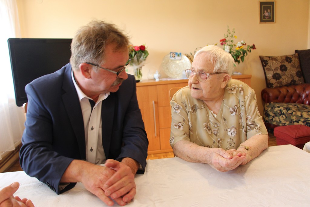 Jubileuszowa wizyta nie tylko u stulatków