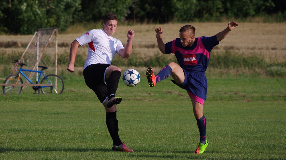 Przyszłość rozstrzelała KS Winnice (FOTO)