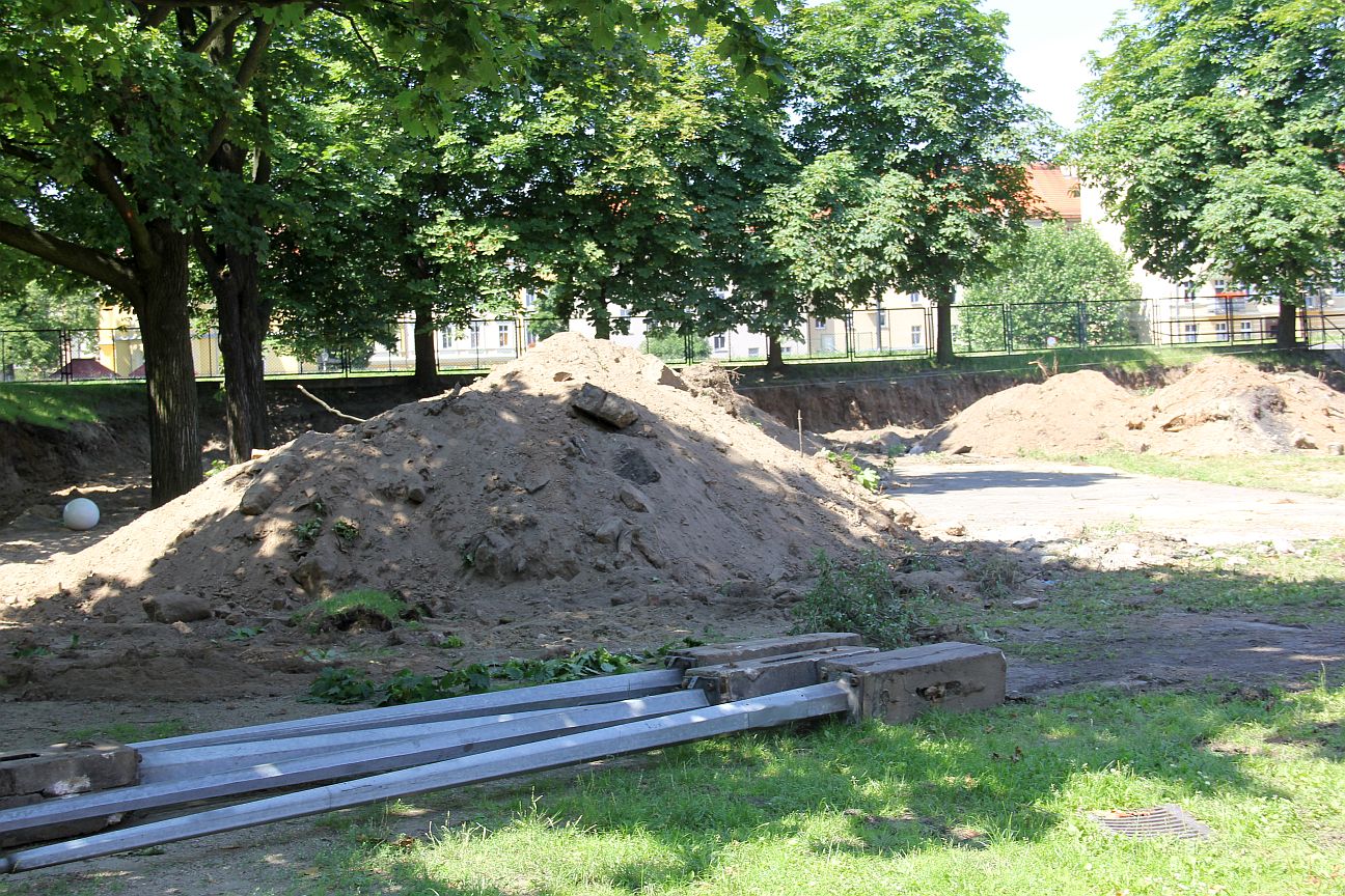 Ruszyła budowa kompleksu sportowego na Zakaczawiu