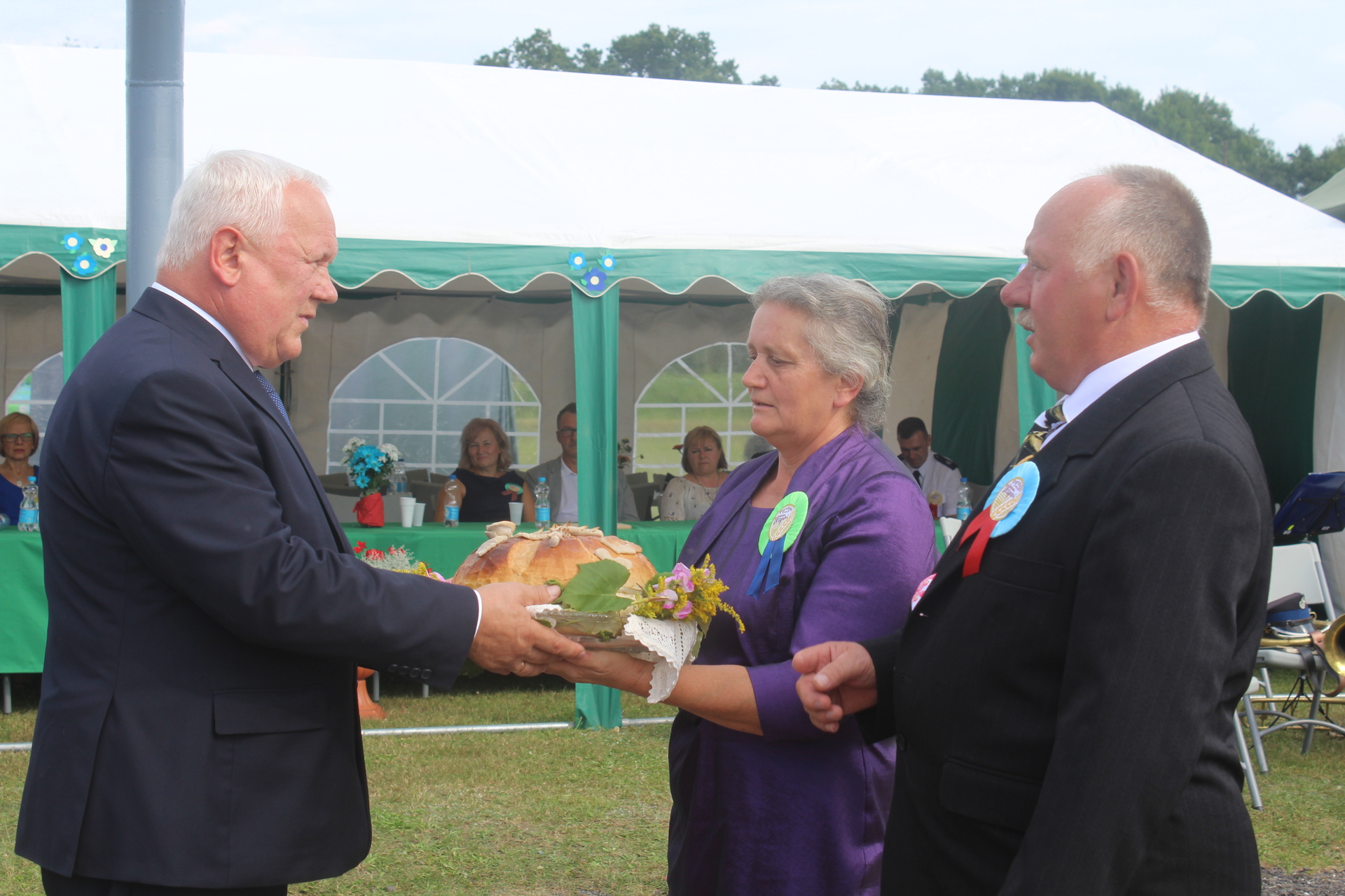 W gminie Chocianów podzielili się chlebem (FOTO)