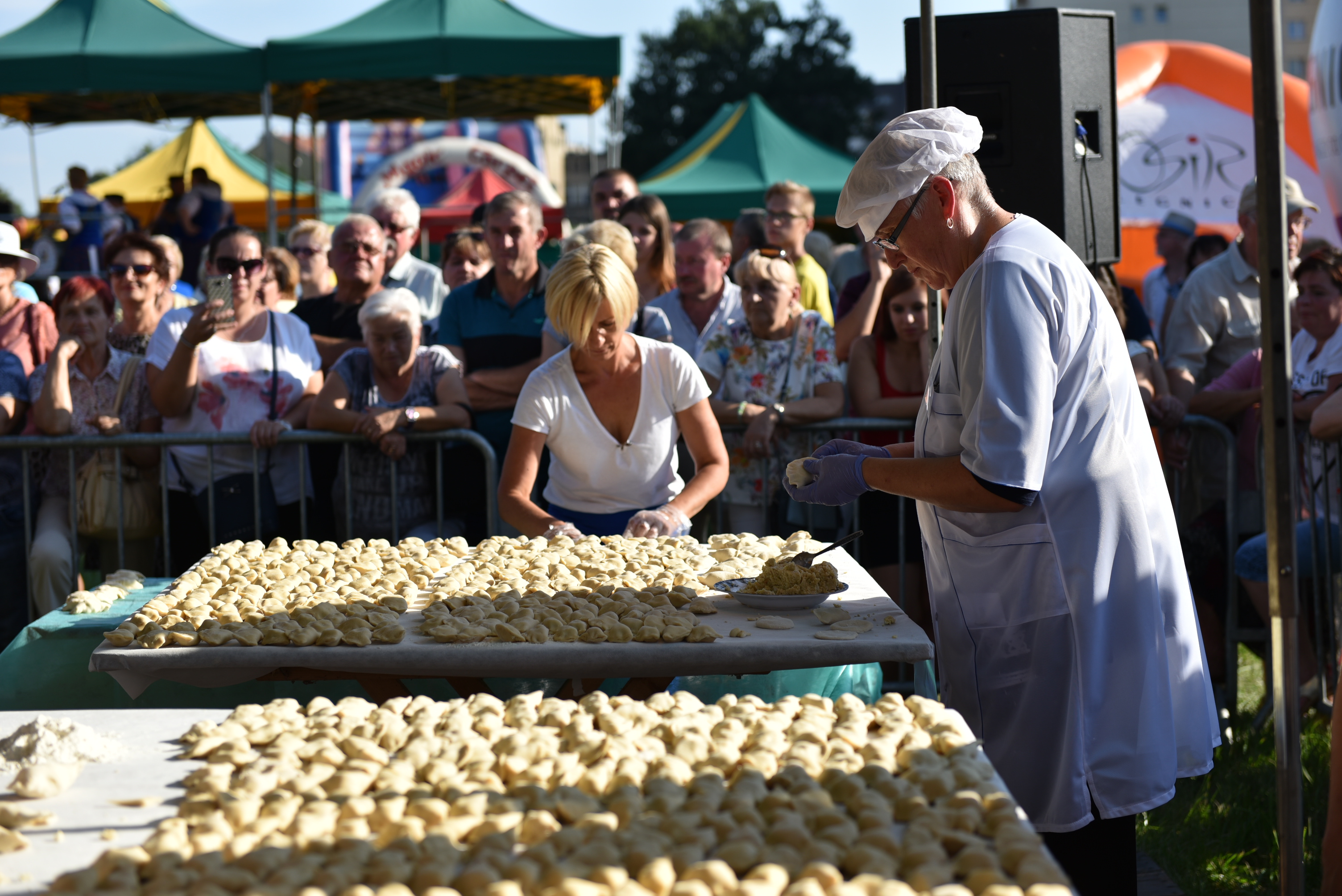Ruskie nad Kaczawą, czyli legnickie mistrzostwa w lepieniu pierogów (FOTO), (WIDEO)