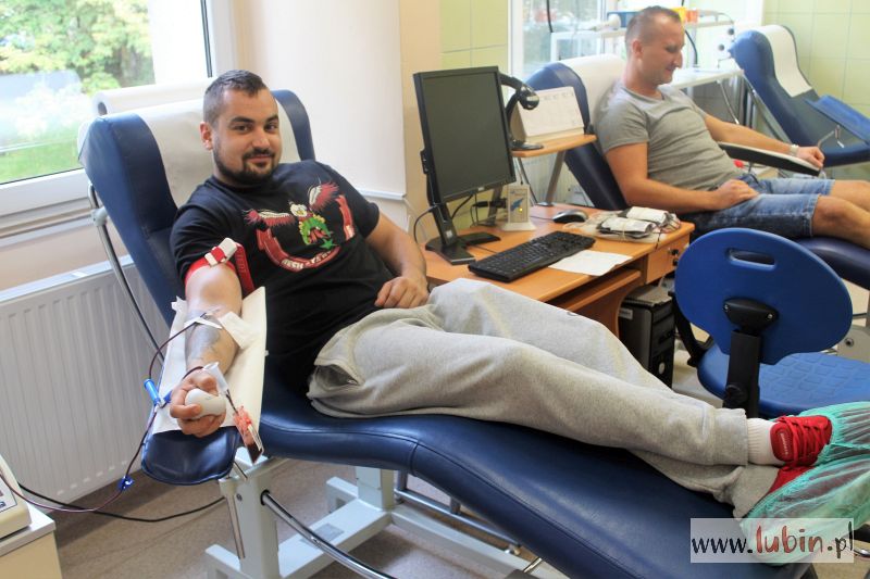 Przelewają krew za bohaterów zbrodni