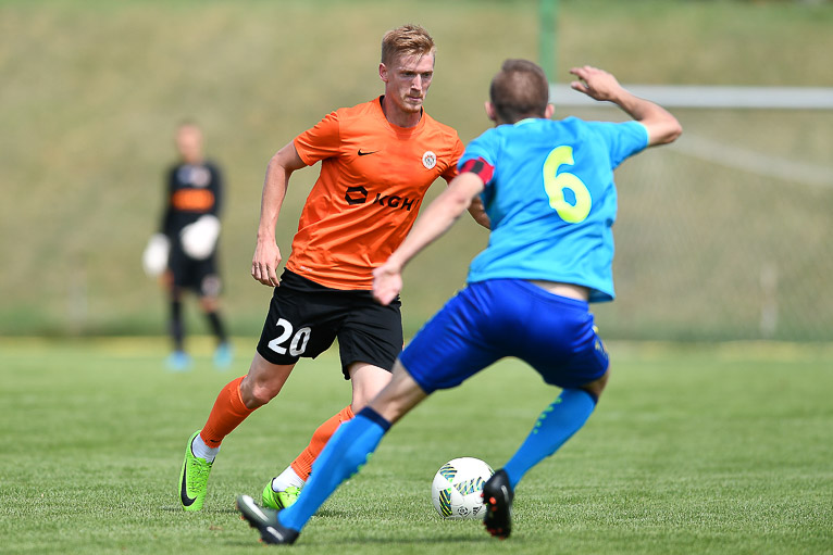 Niedojad postraszył rezerwy Zagłębia (FOTO)