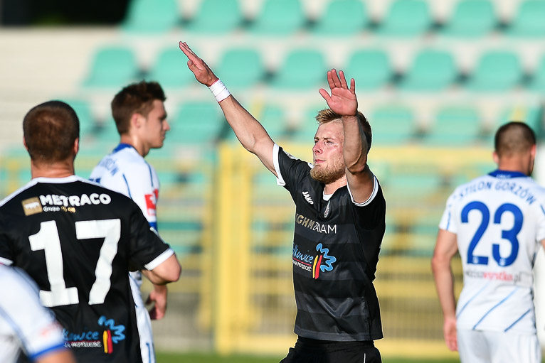 Bancewicz dogonił liderów