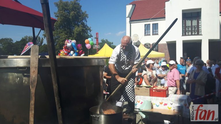 Odpust w cieniu kolegiaty (FOTO)