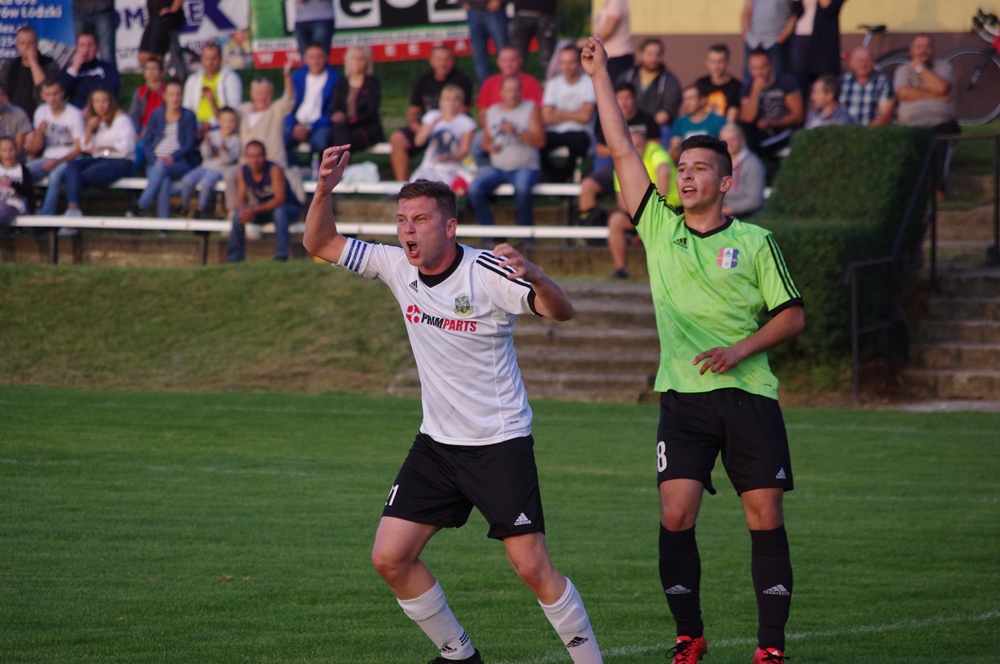 Wilkowianka gościnna dla beniaminka (FOTO)