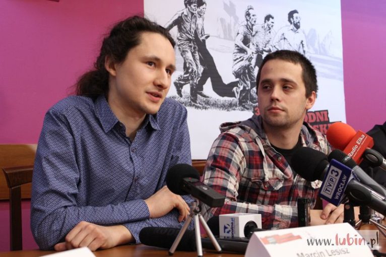 Twórcy filmu o zbrodni szukają starych zdjęć i pamiątek