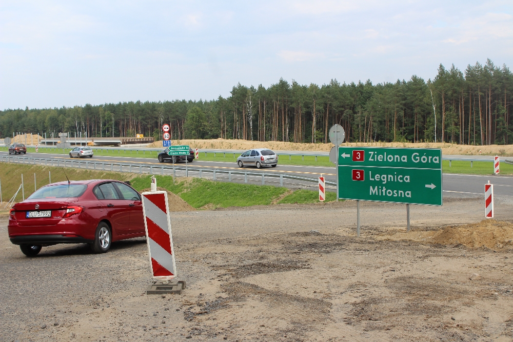 Ekspresowa droga spowodowała komunikacyjny chaos