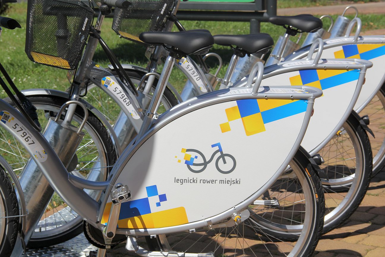 Legnica walczy z wandalizmem: 7 tys. kary za kradzież roweru