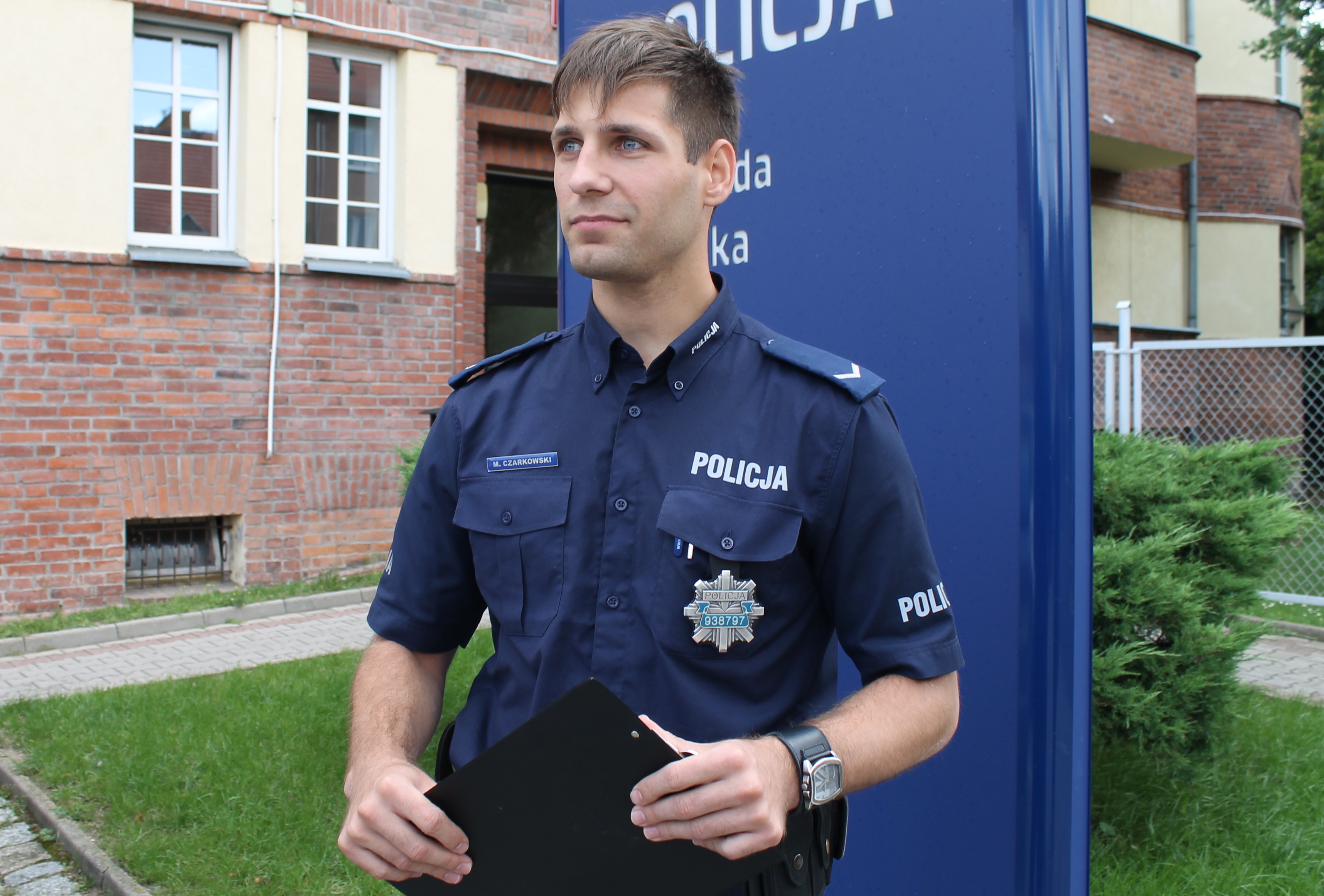 Niepełnosprawna 12-latka odnaleziona 200 metrów od domu (WIDEO)