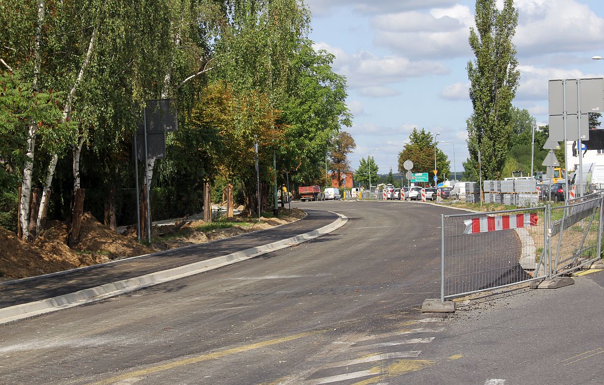 Rządowa dotacja na remont legnickiej drogi