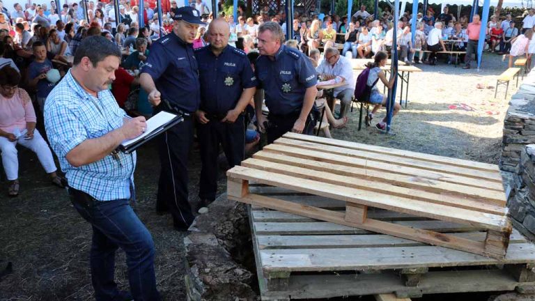 To nie były ćwiczenia! Wypadek podczas parafialnego odpustu (FOTO)