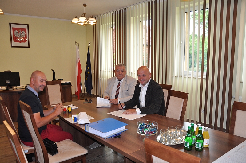 Jest umowa, będzie kanalizacja