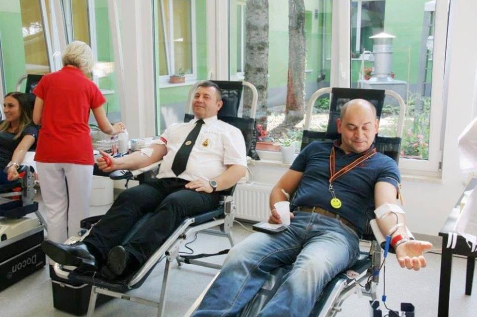 Oddali krew, chcą też oddać szpik