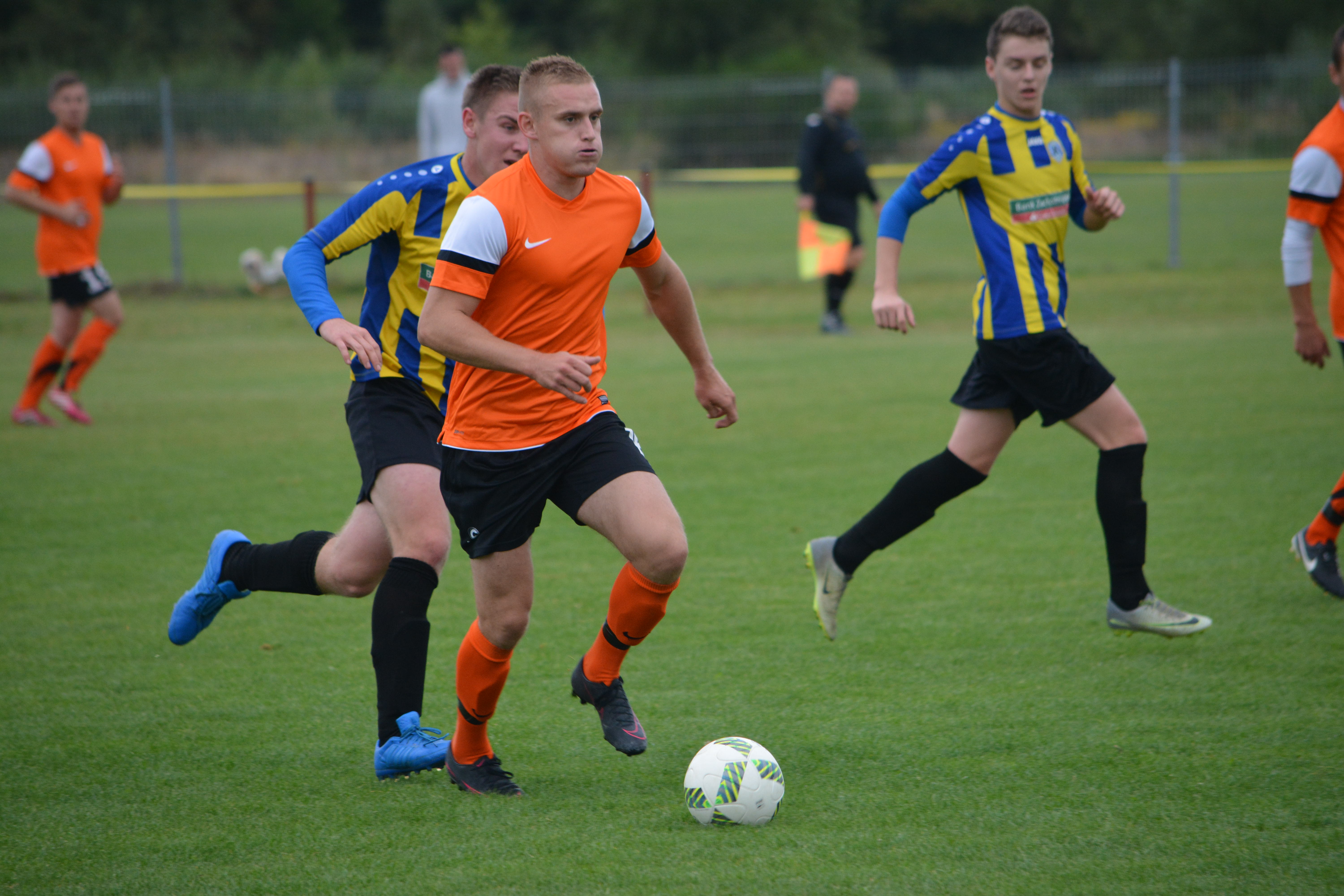 Kuźnia bez punktów z Huty (FOTO)