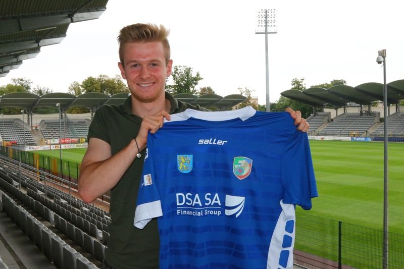 Kolejny młody pomocnik w Miedzi