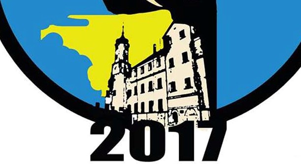 Dziedziniec pełen sztuki