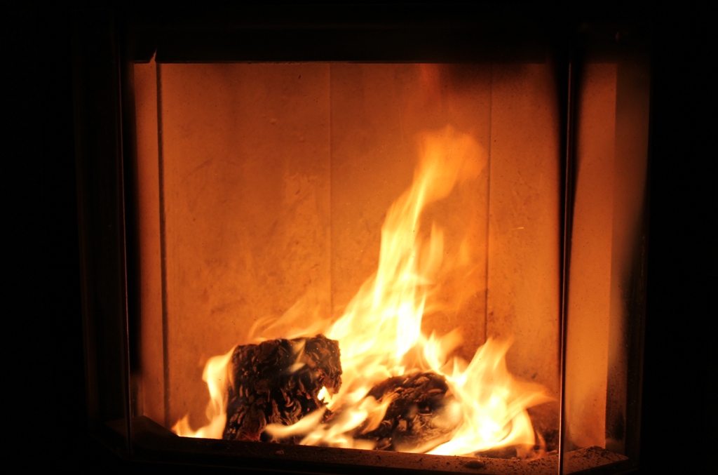 Po wypadku wybuch kominka