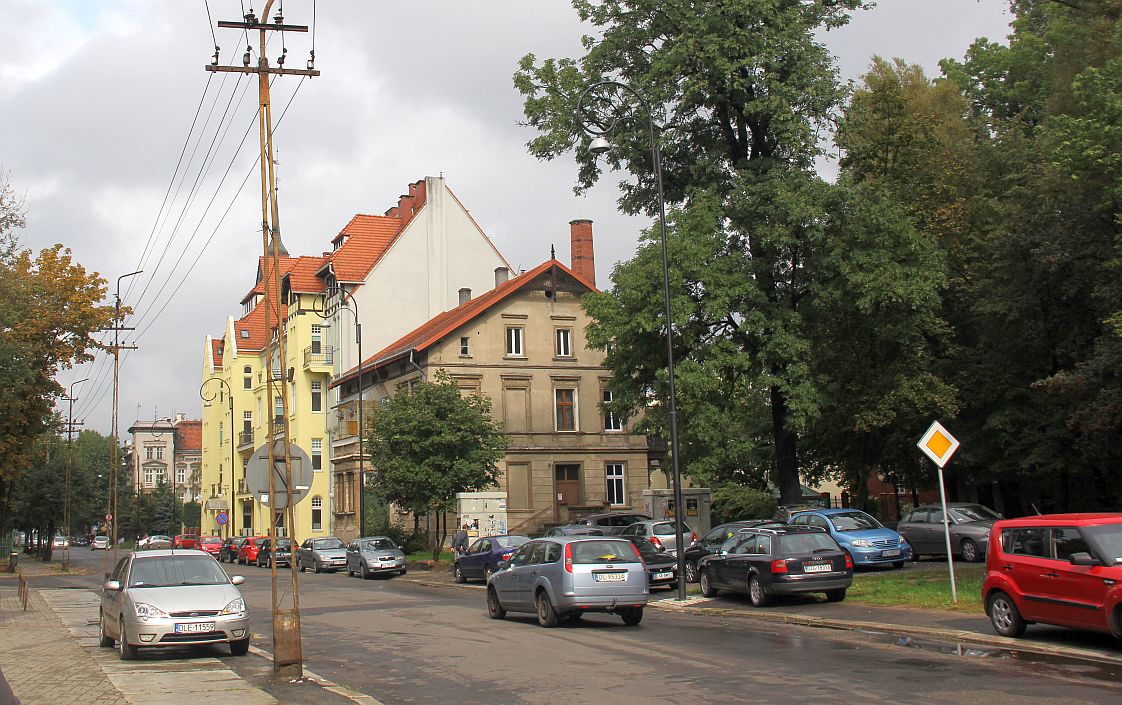 Legnica: Tarninów z nowoczesnym oświetleniem