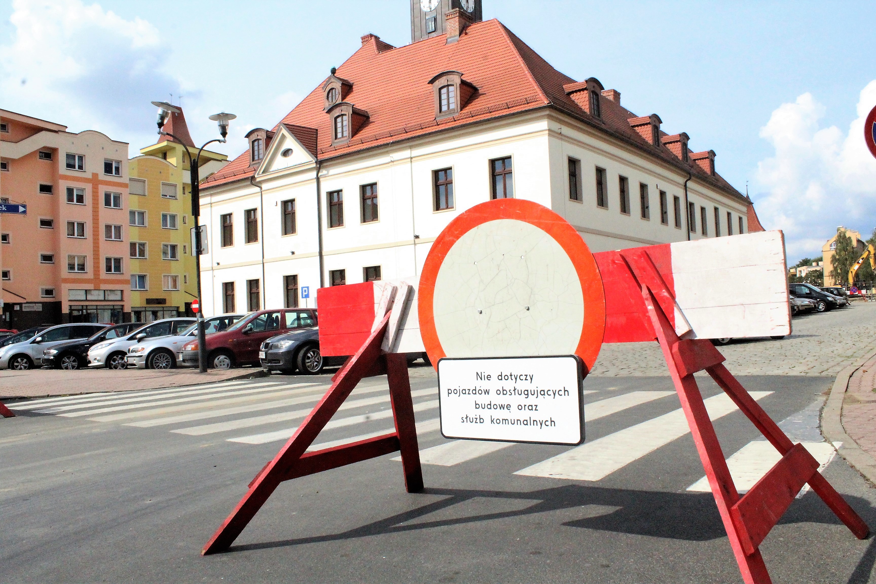 Rynek zamknięty dla samochodów (WIDEO)