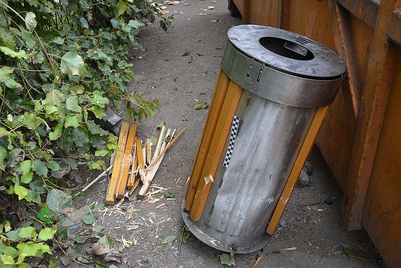 32-latek ukradł… śmietnik. Jak się tłumaczył?