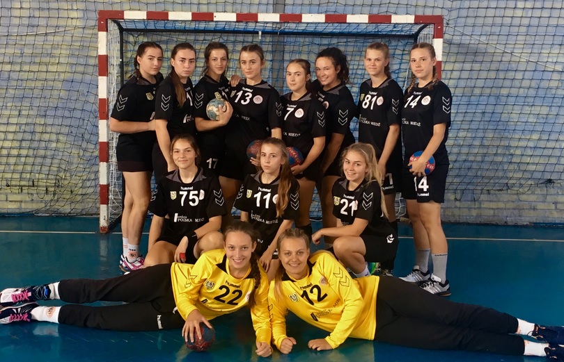 SMS zaprasza na zajęcia z piłki ręcznej!