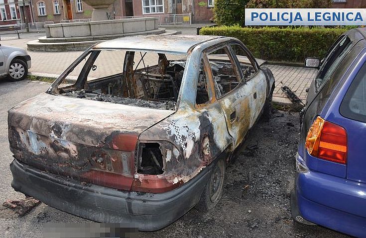 Z zazdrości podpalił samochód byłej dziewczyny (WIDEO)