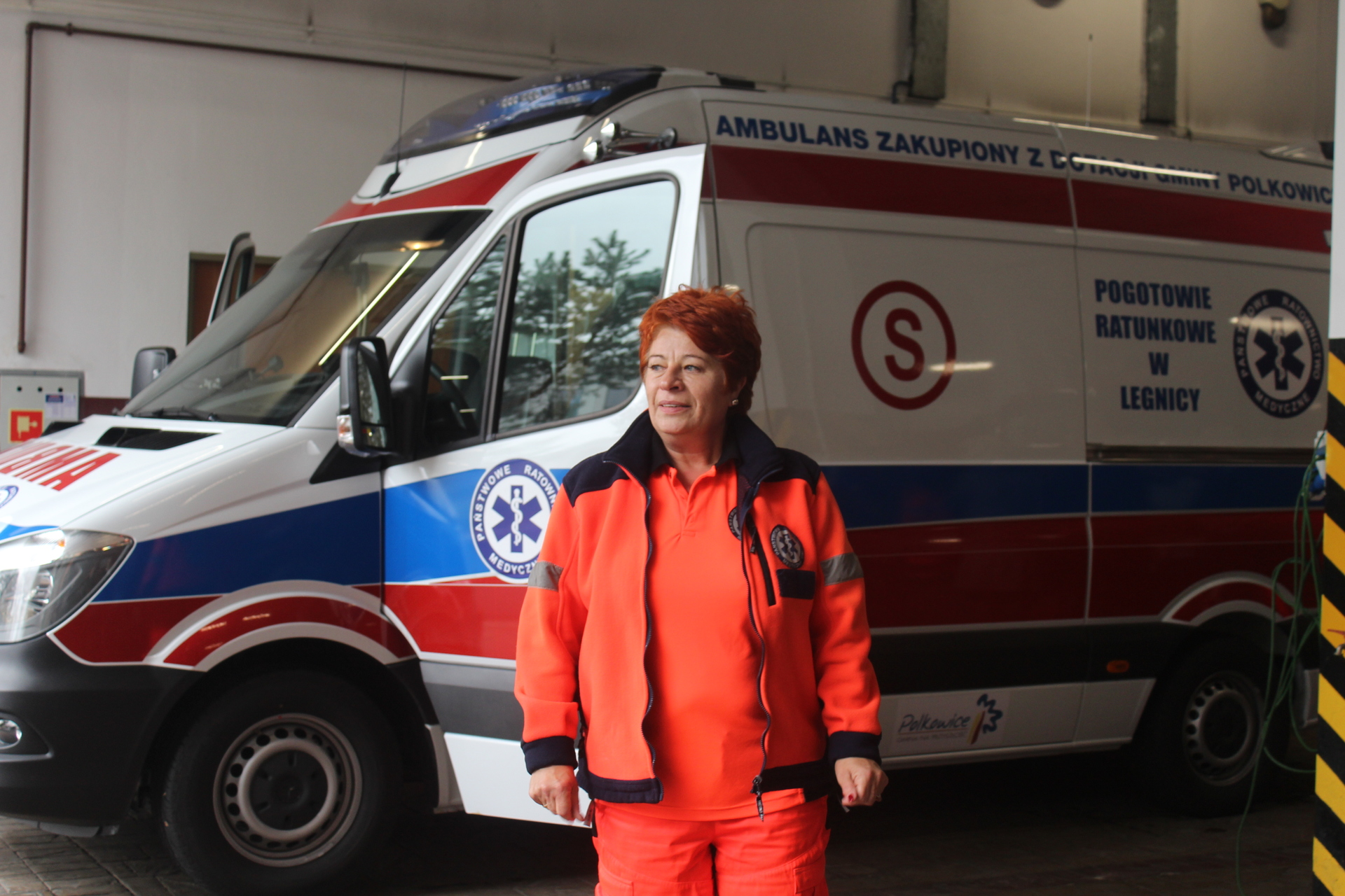 Nowe karetki dla polkowickiego pogotowia (WIDEO, FOTO)