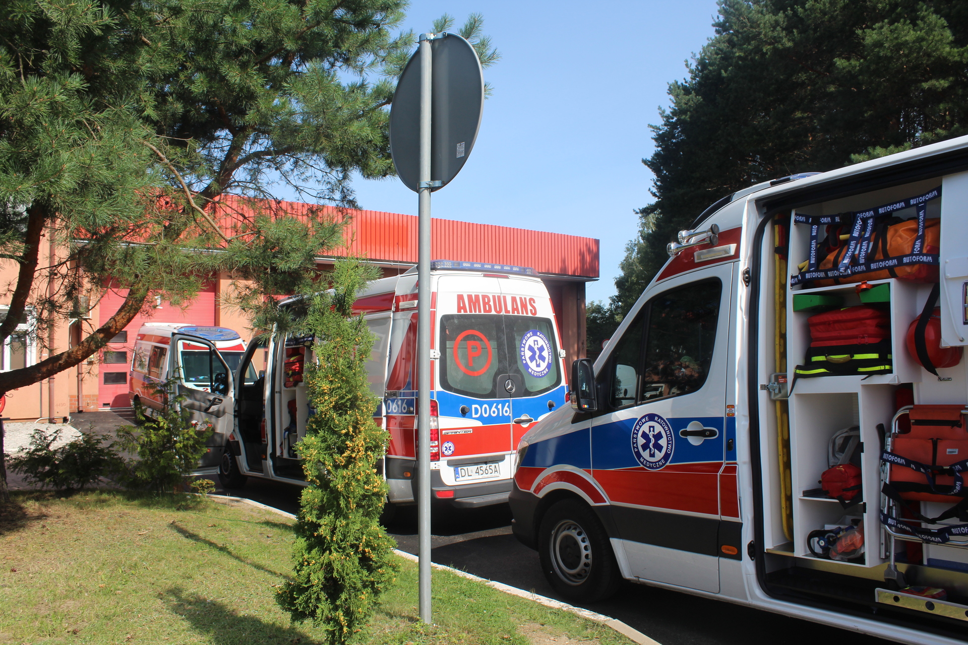 Gaz pieprzowy w szkole. Pięcioro uczniów trafiło do szpitala