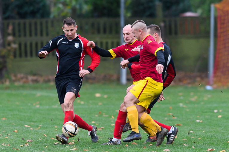 Iskra przerwała serię KS-u Legnickie Pole (FOTO)