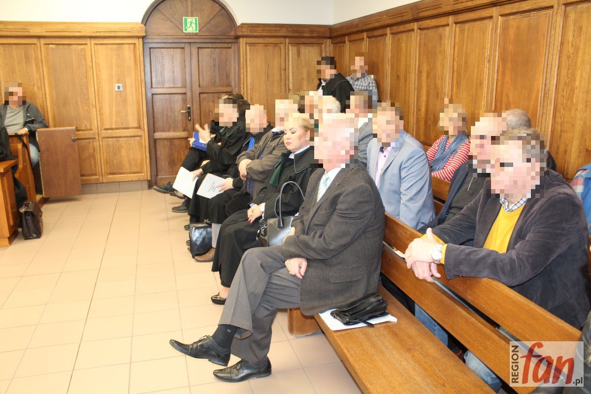 Ruszył proces emerytów oskarżonych o oszukanie ZUS