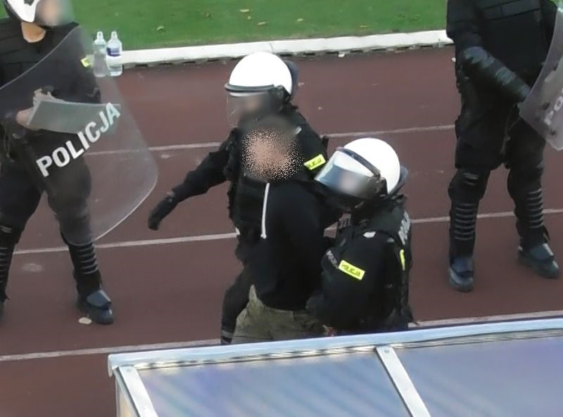 Kolejni pseudokibice ukarani (FOTO)
