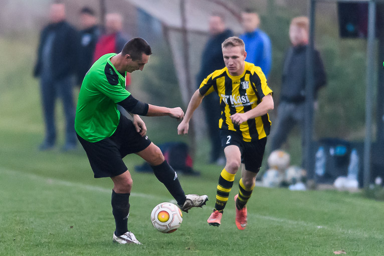 Sokół lepszy od Płomienia (FOTO)