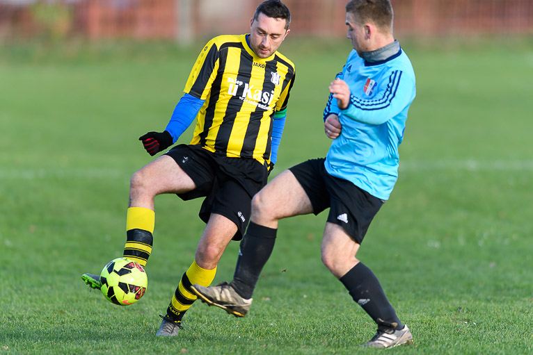 Zwycięstwo Płomienia na zakończenie jesieni (FOTO)