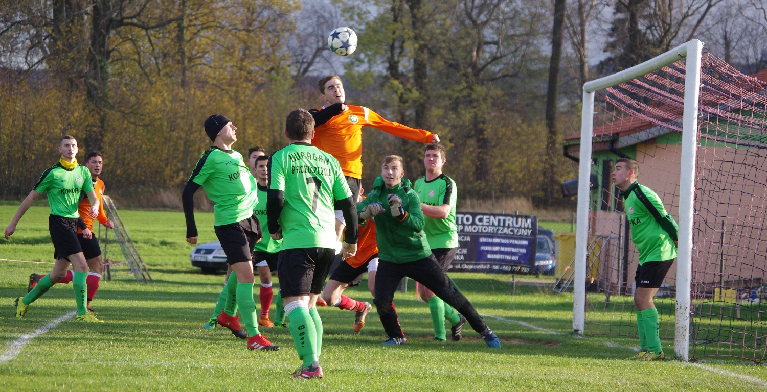 Huragan postraszył lidera