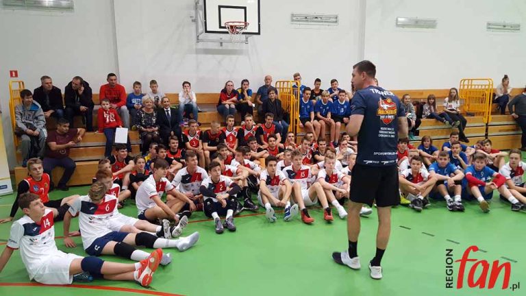 Ruszyła Dolnośląska Akademia Siatkówki (WIDEO)