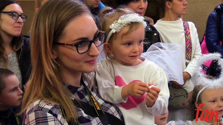 Święci balowali (FOTO, WIDEO)