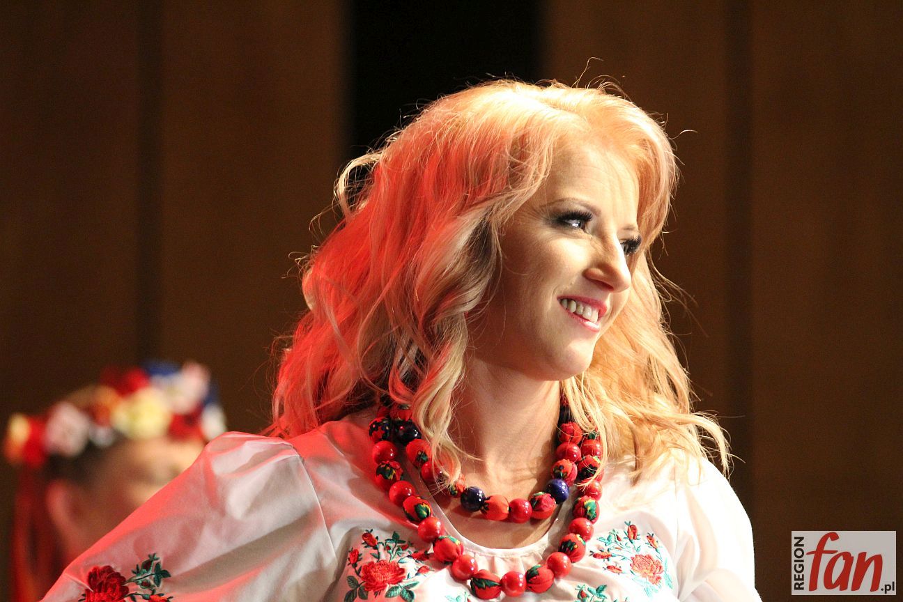 Gospodynie na scenie. Która najpiękniejsza? (FOTO, WIDEO)