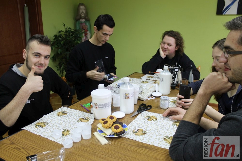 Szczytny cel połączył pokolenia