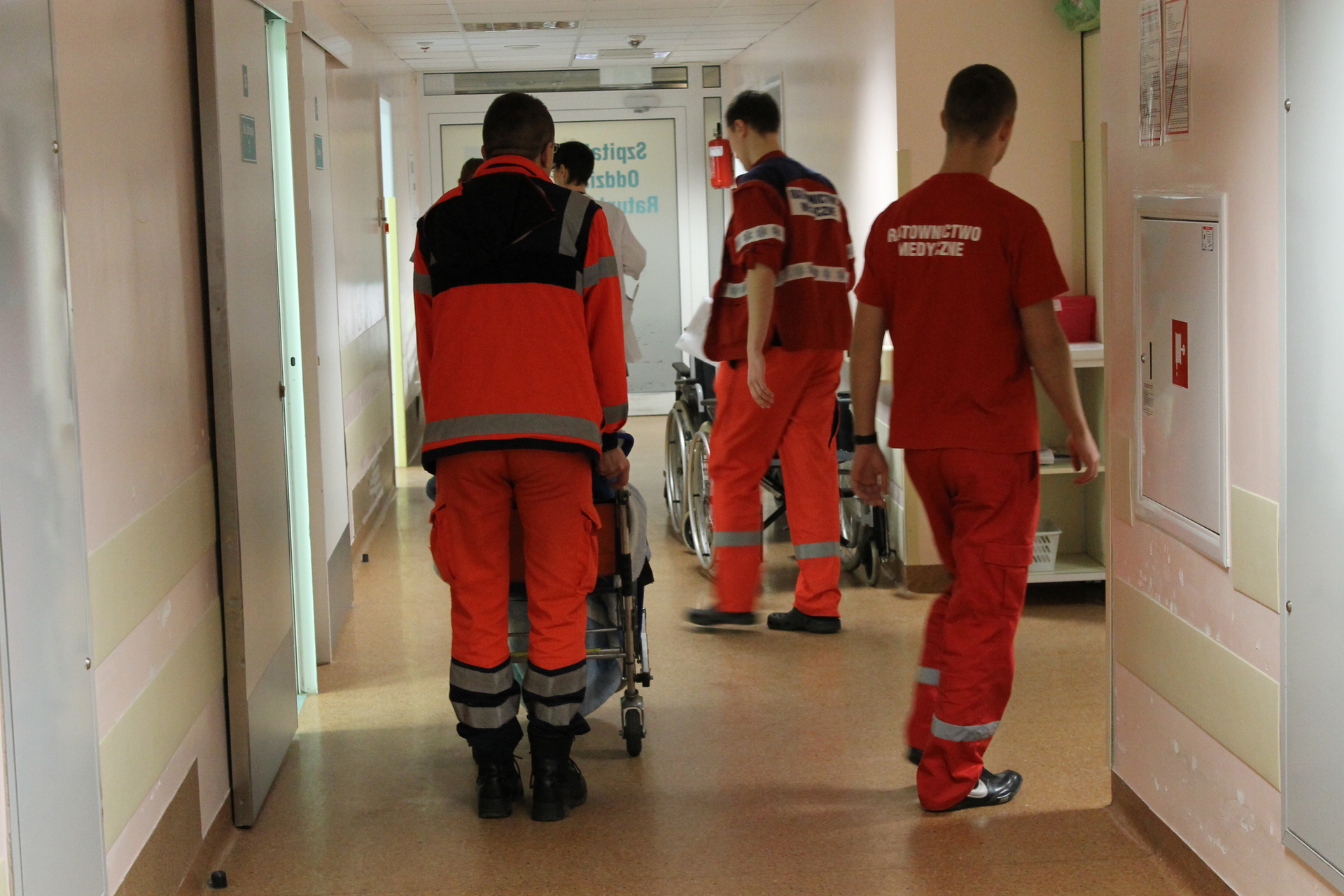 Śmierć od ciosu w głowę (WIDEO)