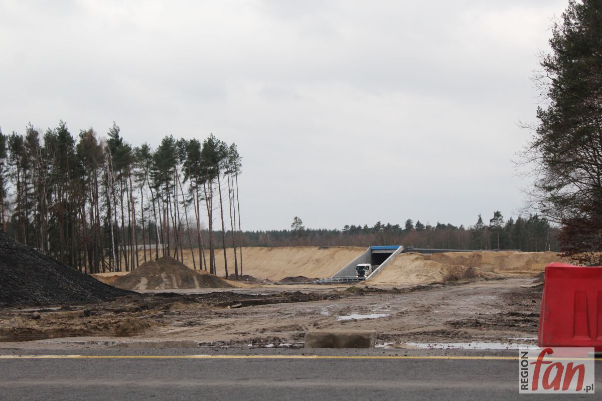 Na S3 wciąż pusto. Na co czeka GDDKiA? (FOTO)