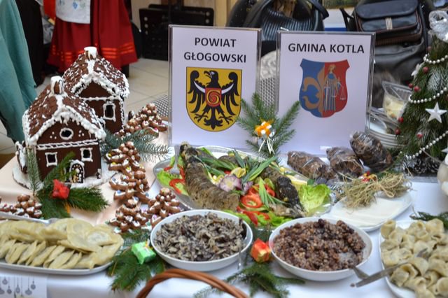 Szczupak wójta na wojewódzkich prezentacjach (FOTO)