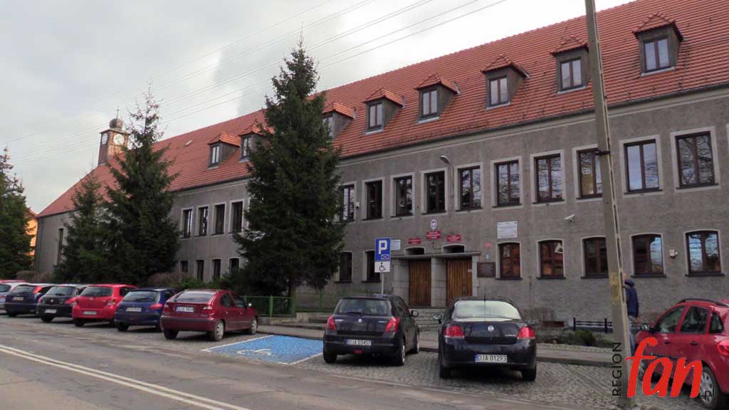 Rozpoczęły się próbne matury  (WIDEO)