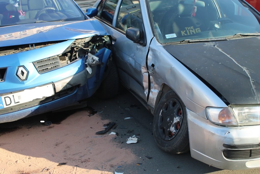 Zazgrzytały blachy (FOTO)