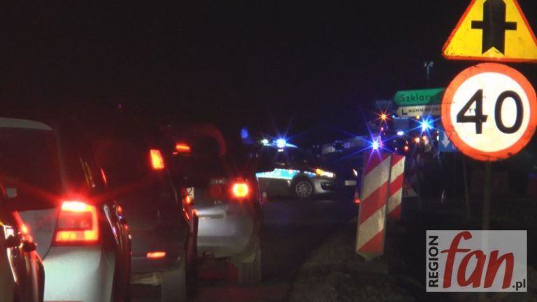 Wypadek na DK3. 7 osób w szpitalu, droga zablokowana