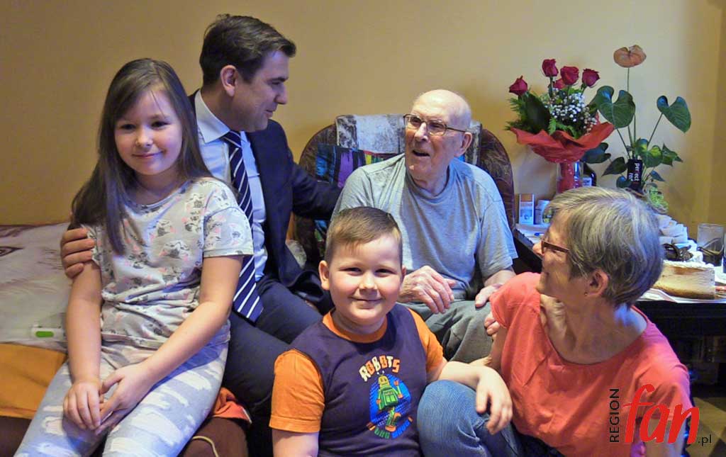 Burmistrz odwiedził seniorów