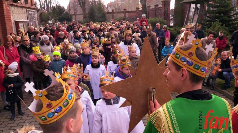 Ulicami Jawora przeszli Monarchowie (FOTO, WIDEO)