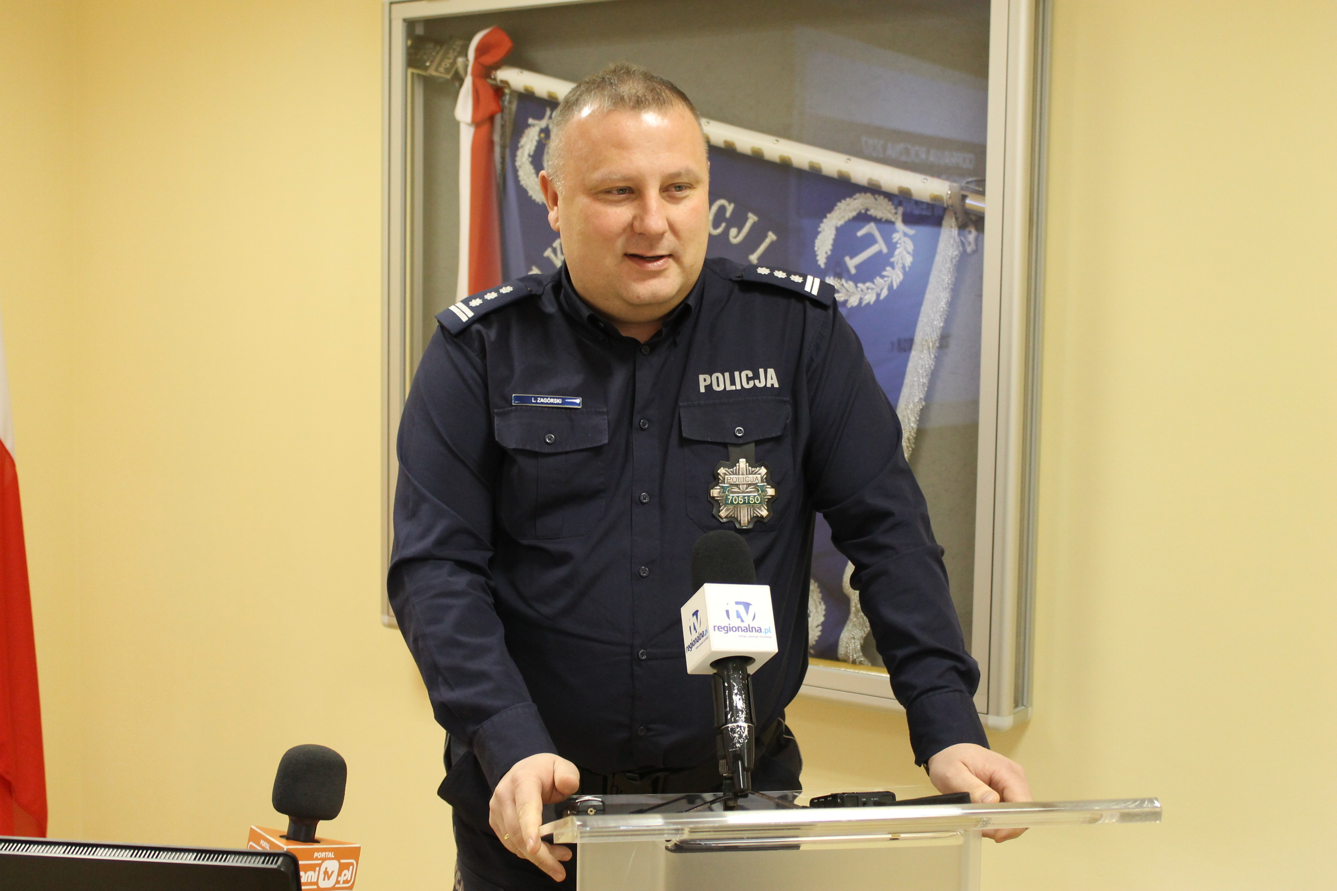 Komendant obala mity (WIDEO)