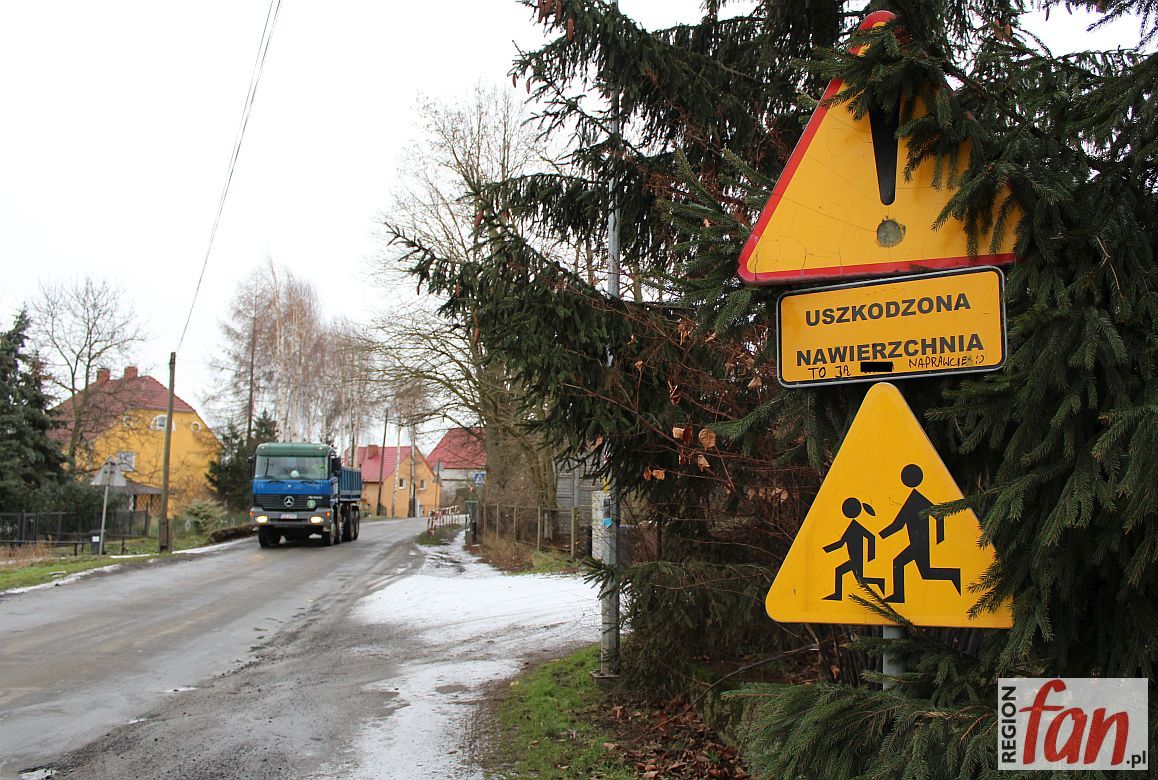 Remont drogi w Bartoszowie nabiera tempa